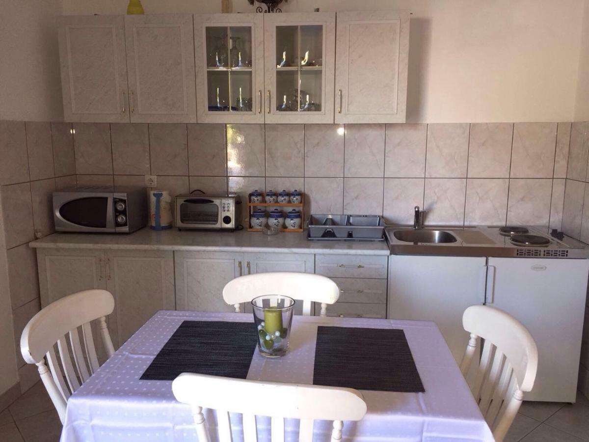 Apartment Antonija Povile Exterior photo